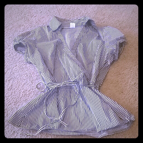 Black and White Stripe dress shirt