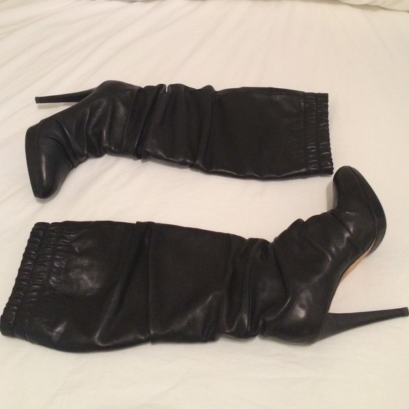 Tall, chic, sexy Jean-Michel Cazabat leather boots