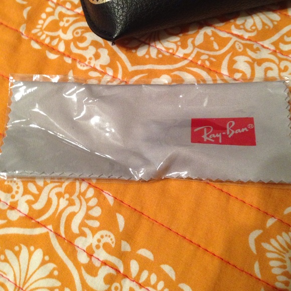 Ray-Ban Clubmaster - Picture 4 of 4