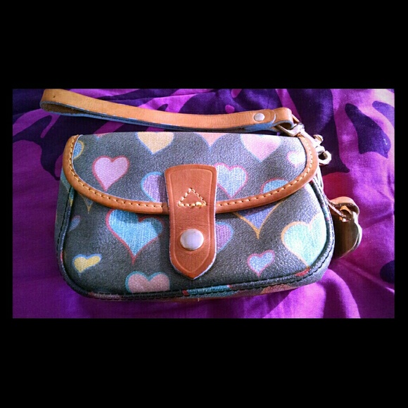 Dooney & Bourke wristlet