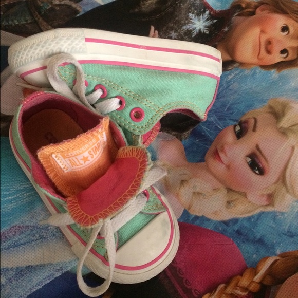 Toddler shoes