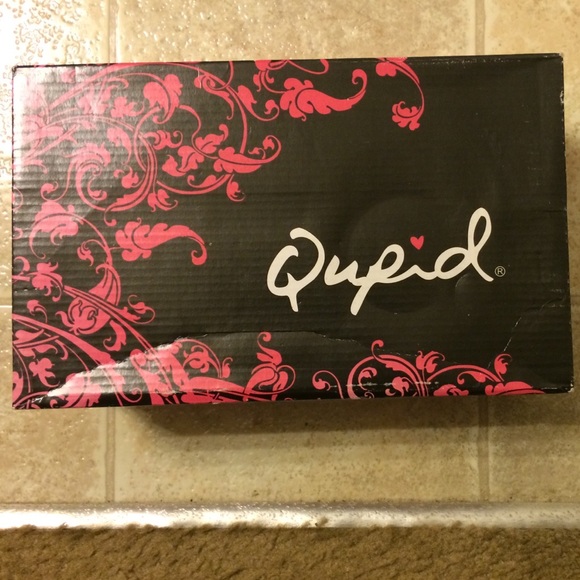 Quipid brand , Oxford Shoes.