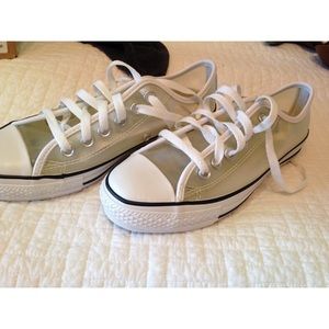 Converse All Star Lo, CLEAR. New with box!
