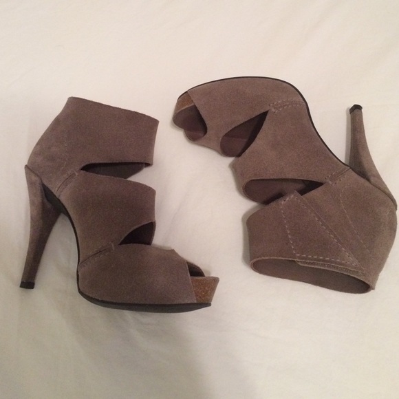 Real Pedro Garcia taupe fierce suede ankle booties