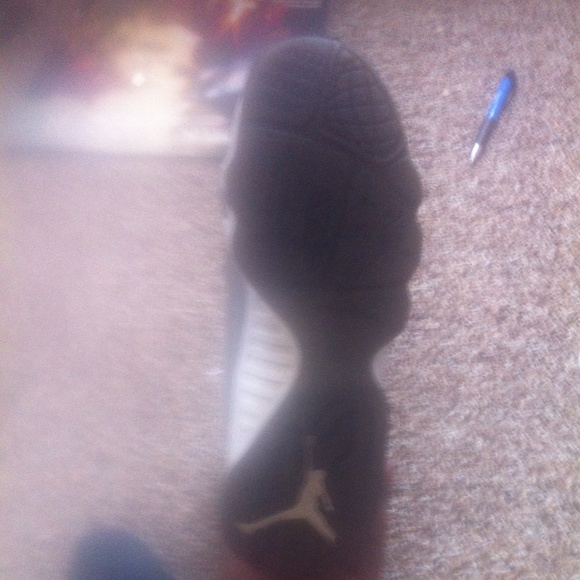 Limited Edition Cool Grey Jordan's NEED TO SALE! - Picture 3 of 4