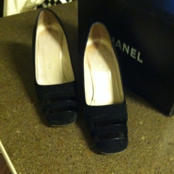 🆕AUTHENTIC CHANEL PUMPS!!!! Just simply AMAZING!! - Picture 3 of 3