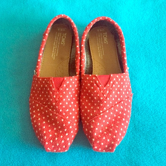 Toms shoes