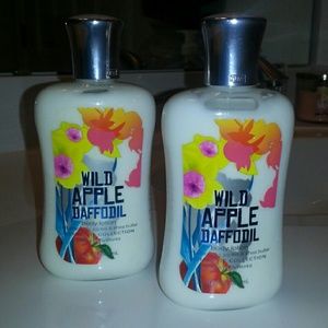 Bath & Body Works Wild Apple Daffodil body lotion