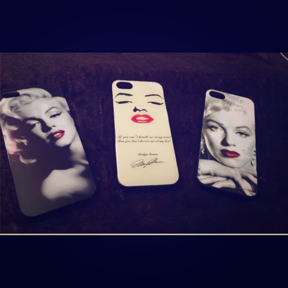 Accessories - Three iPhone 5 MARILYN MONROE phone cases
