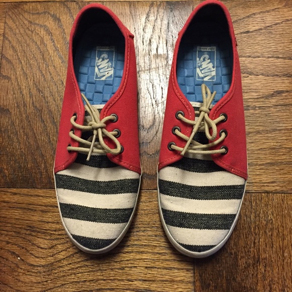 Vans casual shoe