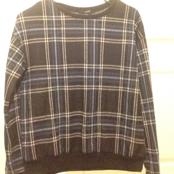 Black and blue top