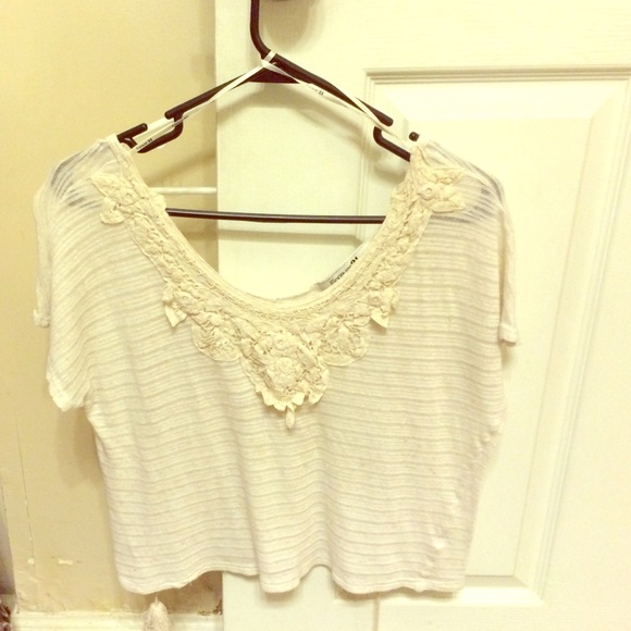 Cute slouchy top from Forever21.