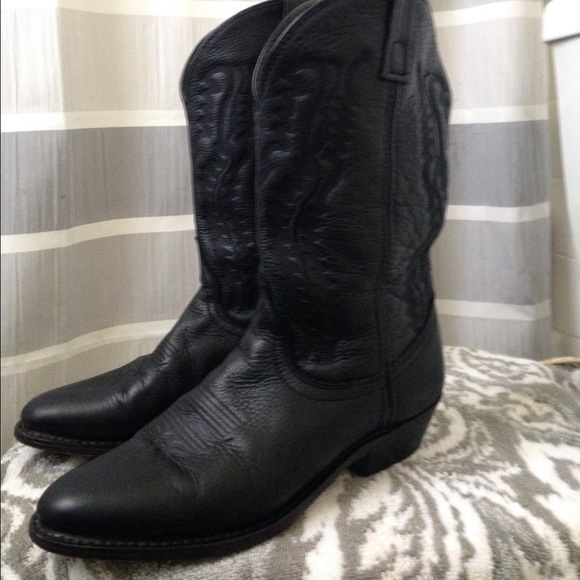 Black Ladies Western Boots ~ Man Made