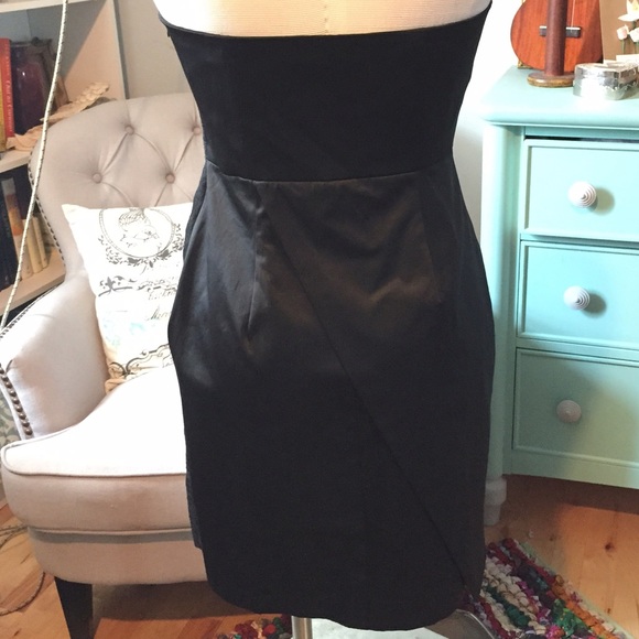 🏵BCBGeneration Cocktail Dress - Picture 3 of 5