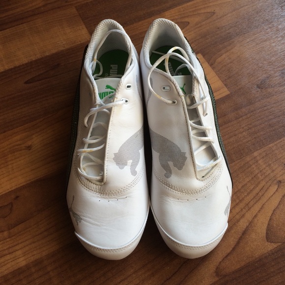 Brand new men's puma walking shoes