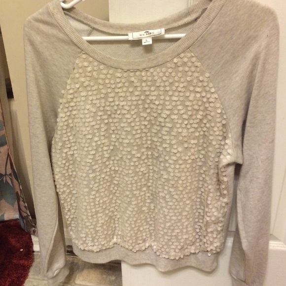 Sparkly crew neck from Necessary Clothing. - Picture 1 of 4