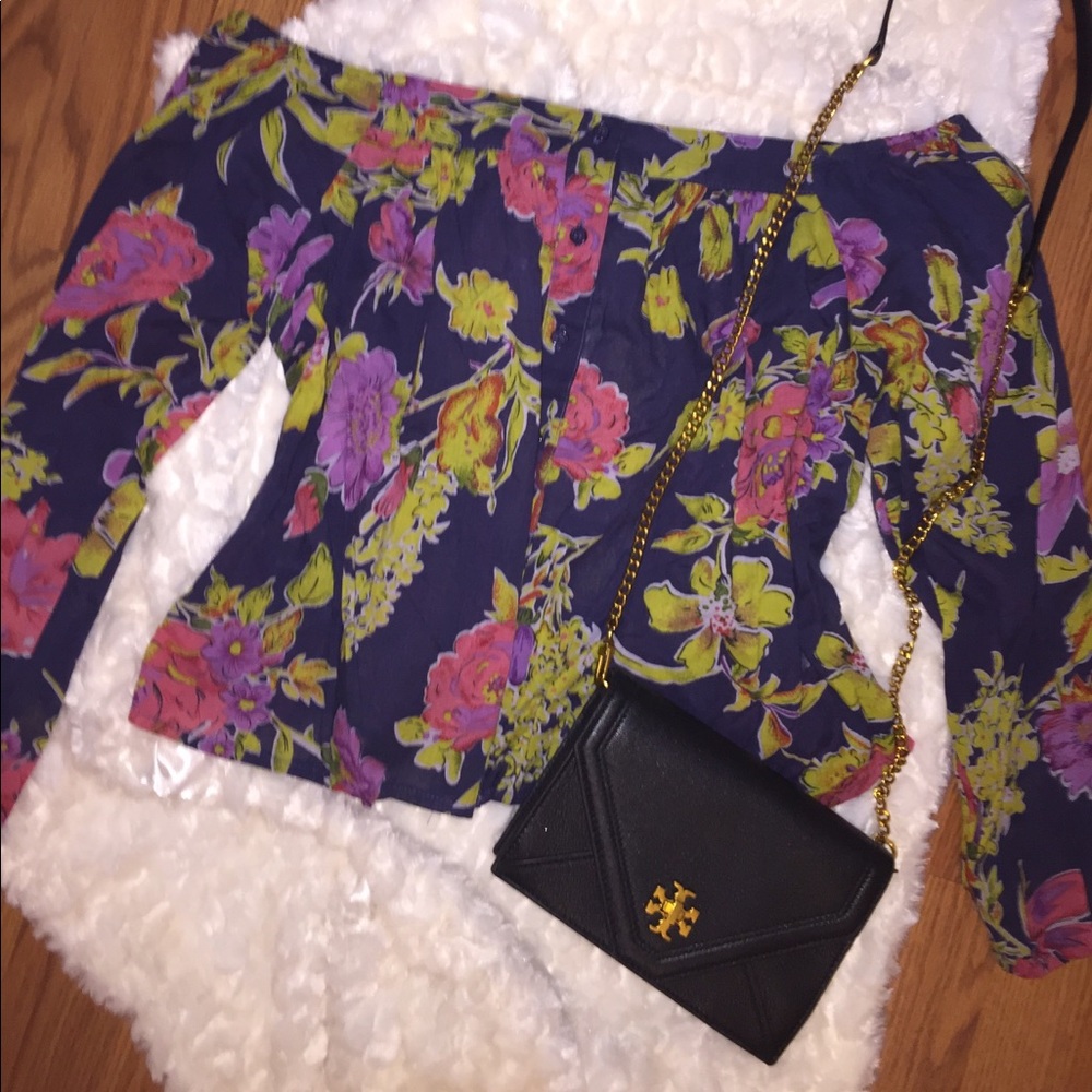 Off the shoulder floral shirt