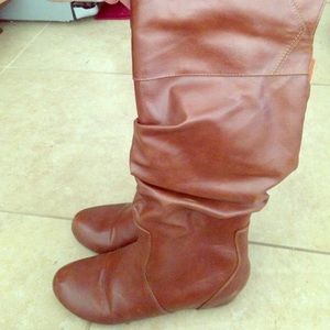 Brown Leather boots 👌