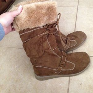 Light brown boots