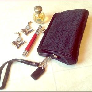 100% Authentic Coach evening bag!