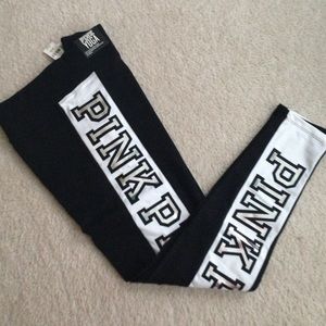 VS pink yoga pants