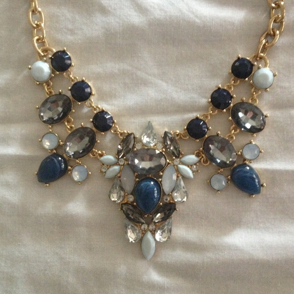 Loft statement necklace - Picture 1 of 2