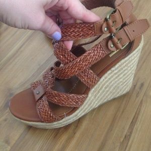 Dolce vita NEW strappy platforms! Never worn.