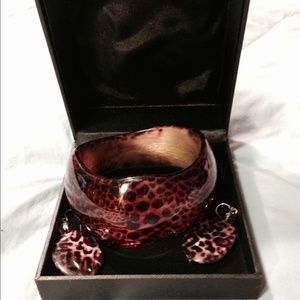 Zebra bracelet and matching earrings