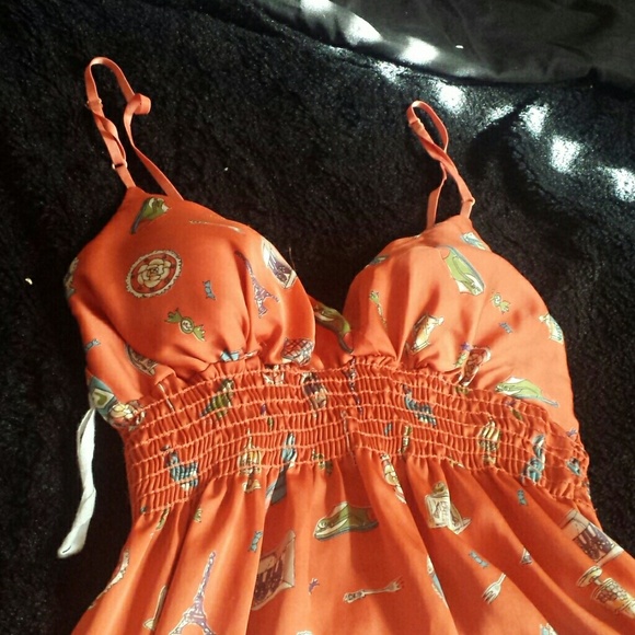 Top - Picture 2 of 3