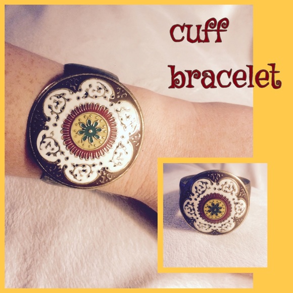 🎀CUFF BRACELET