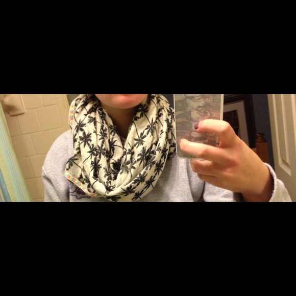 Forever 21 scarf