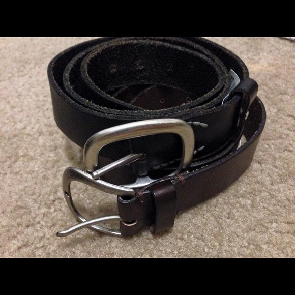 American Eagle belts