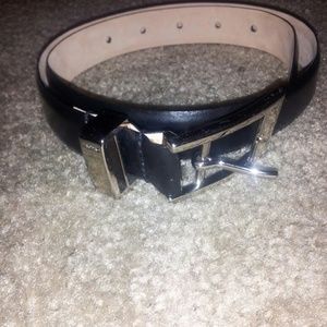 DKNY unisex belt size 25-28 waist size