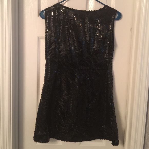 Patricia Field Black Sequins Model Faced Top Sz 4 - Picture 4 of 4