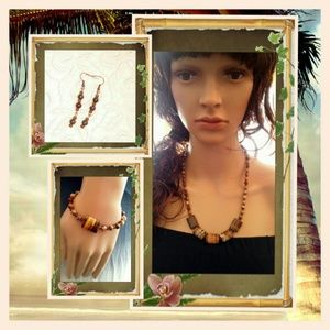 Handcrafted Earthstone necklace set