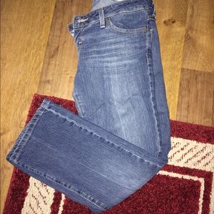 American Eagle Capris