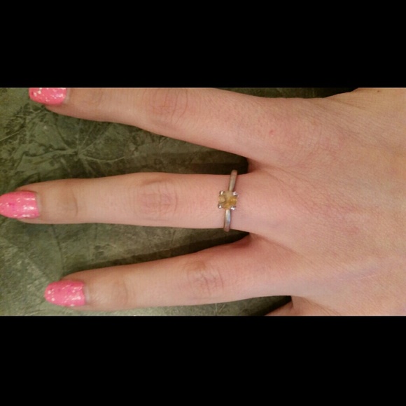 Yellow cz. 925 stamped ring