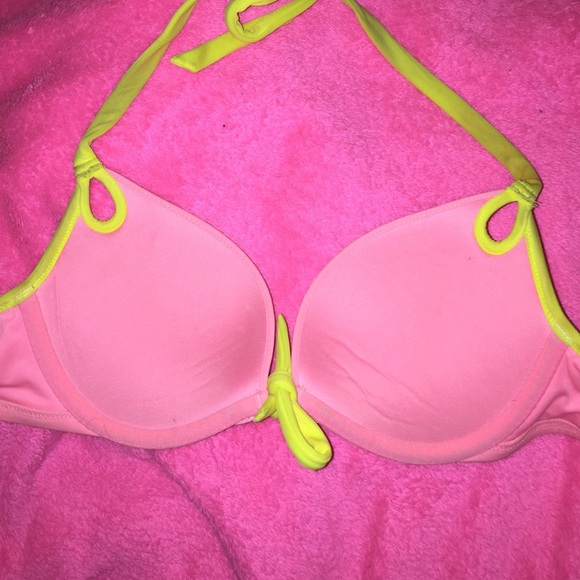 VS Push Up Bikini Top - Picture 2 of 3