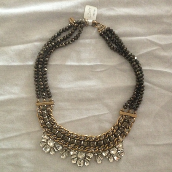 Loft statement necklace - Picture 2 of 2