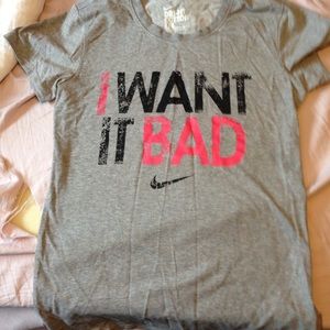 Nike tshirt