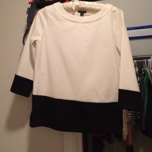 Ann Taylor black and white top