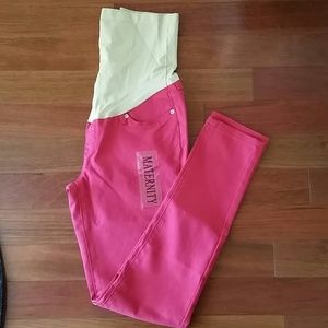 Red Maternity skinny jeans nwt