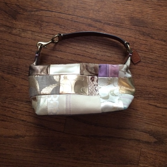 Small Coach Purse - Picture 1 of 3