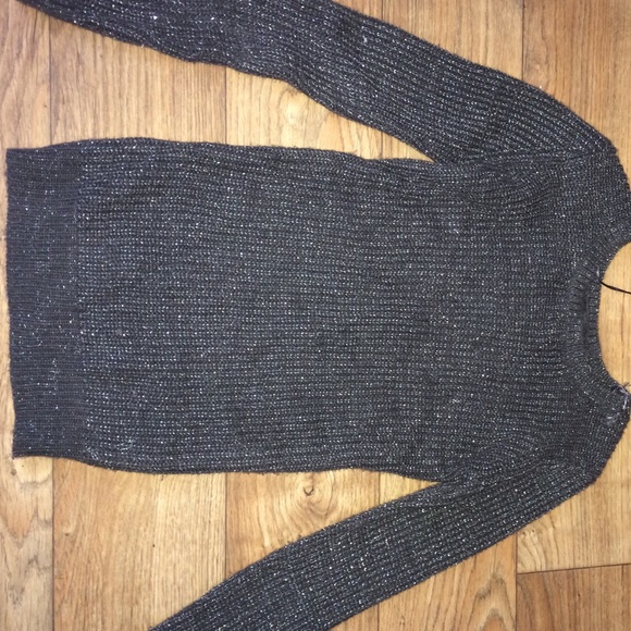 Grey sweater