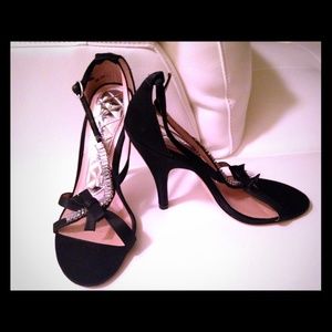 Chinese Laundry satin pumps size 8