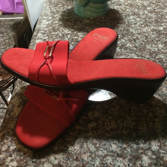 Sandals - Picture 2 of 3