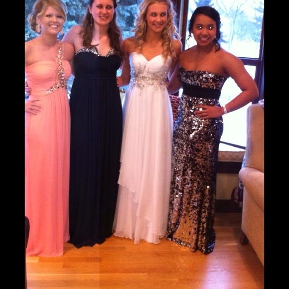 Prom dress homecoming dress - Picture 3 of 3