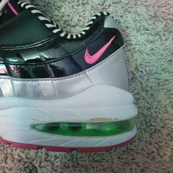 Nike Air Max 95 - Picture 4 of 4