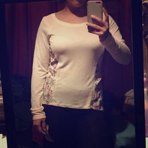 SOLD BOGO Free NWT Off White Top