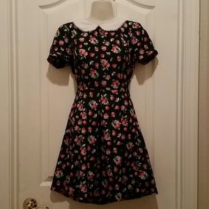adorable vintage peach dress